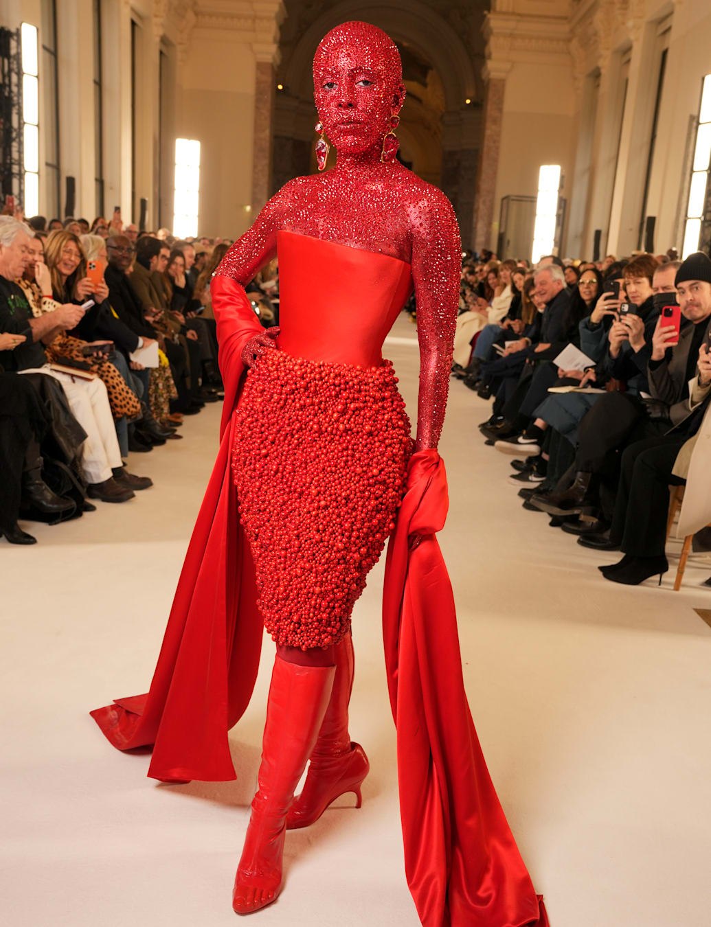Celebrities wearing Swarovski: the Red Carpet Look | Swarovski IN