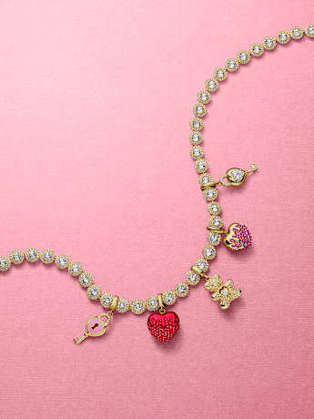 Cómo combinar charms en un collar Swarovski