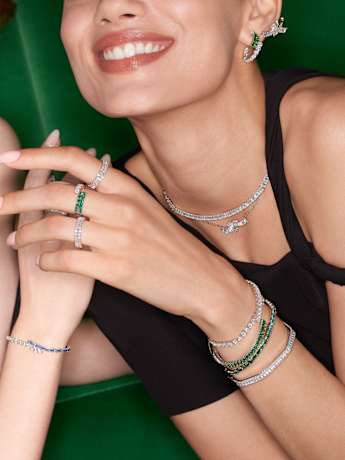 Christmas eve jewelry guide by Swarovski