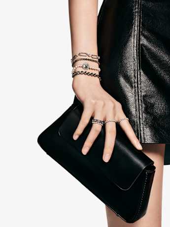 Schmuckideen für ein schwarzes Brautjungfernkleid von Swarovski