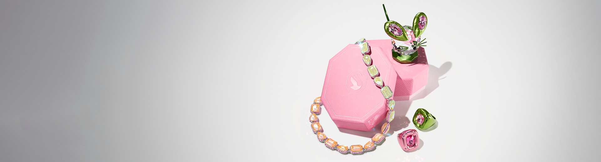 クリスタルフィギュア｜コレクターズアイテム｜スワロフスキー