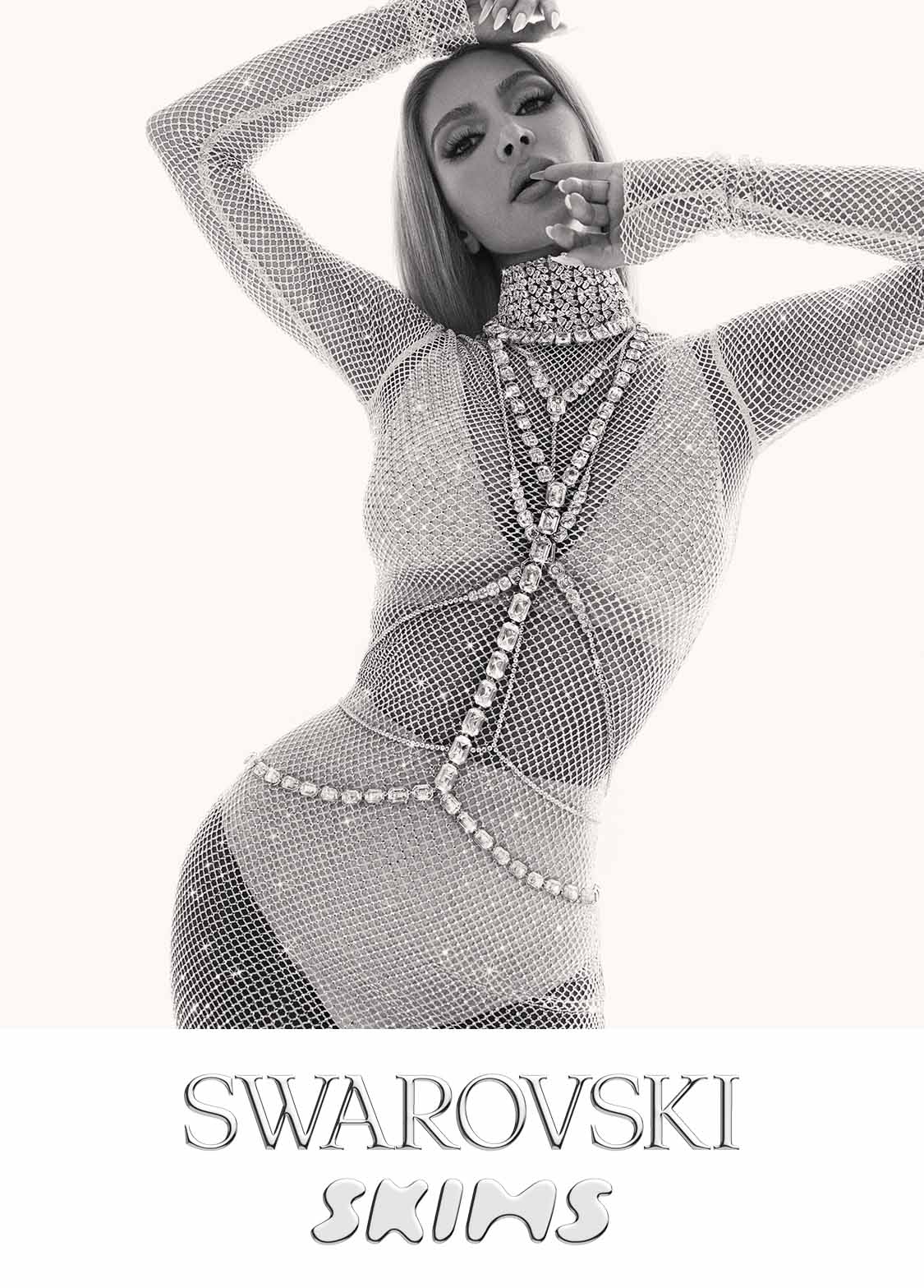 Kim Kardashian nosí Swarovski Millenia