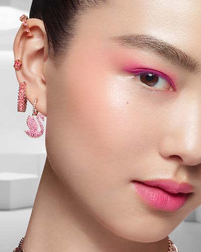 Swarovski Iconic Swan drop earrings, Swan, Pink, Rose gold-tone plated