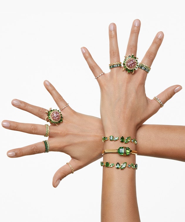 Swarovski green and pink rings and bracelets