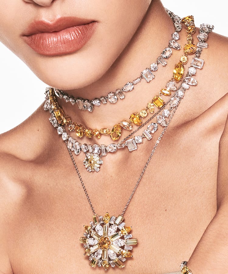 Idyllia pendant, Flower, Yellow, Rhodium plated