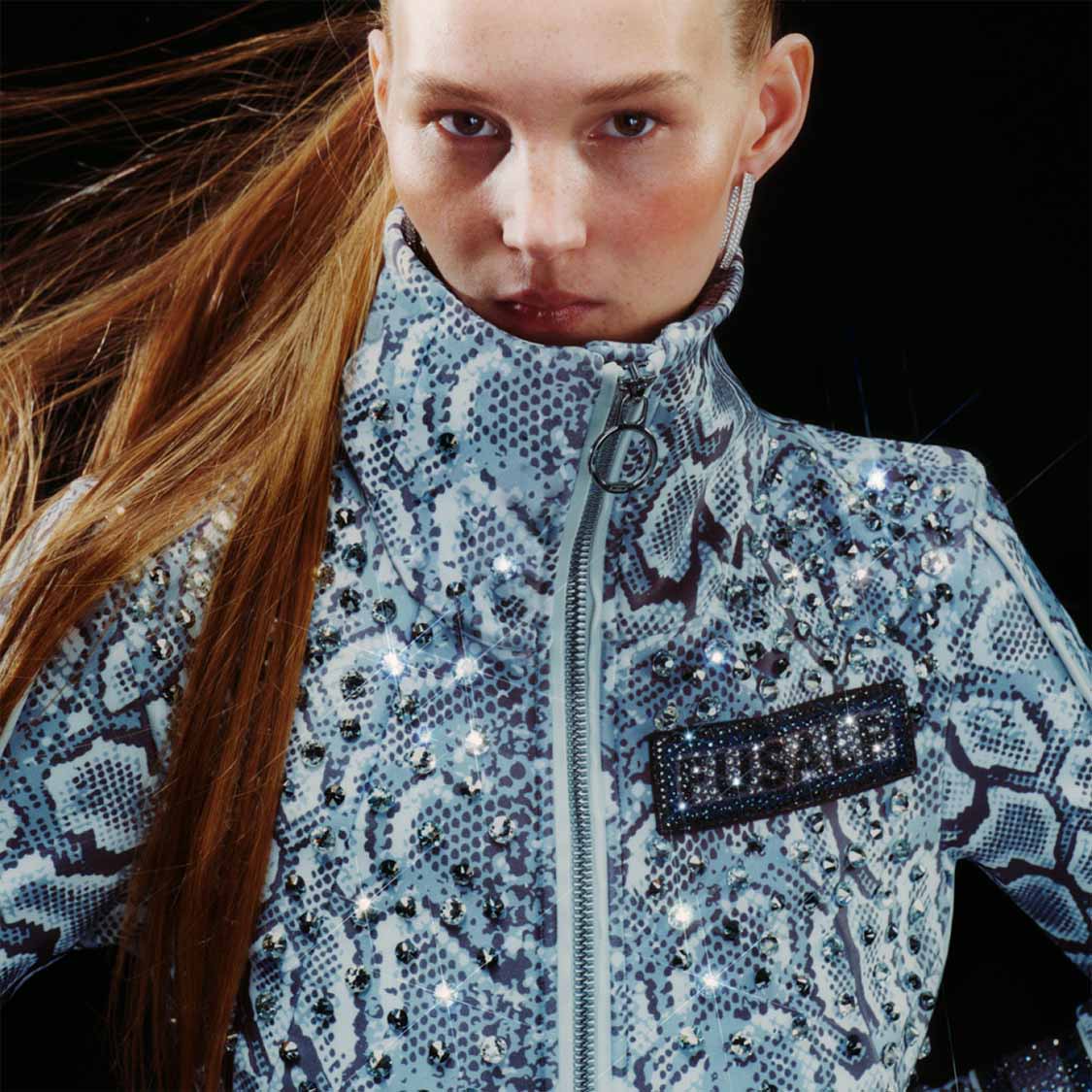 Model wearing the Maria ski suit