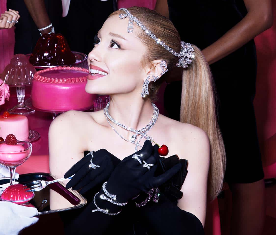 Ariana Grande in Swarovski Matrix