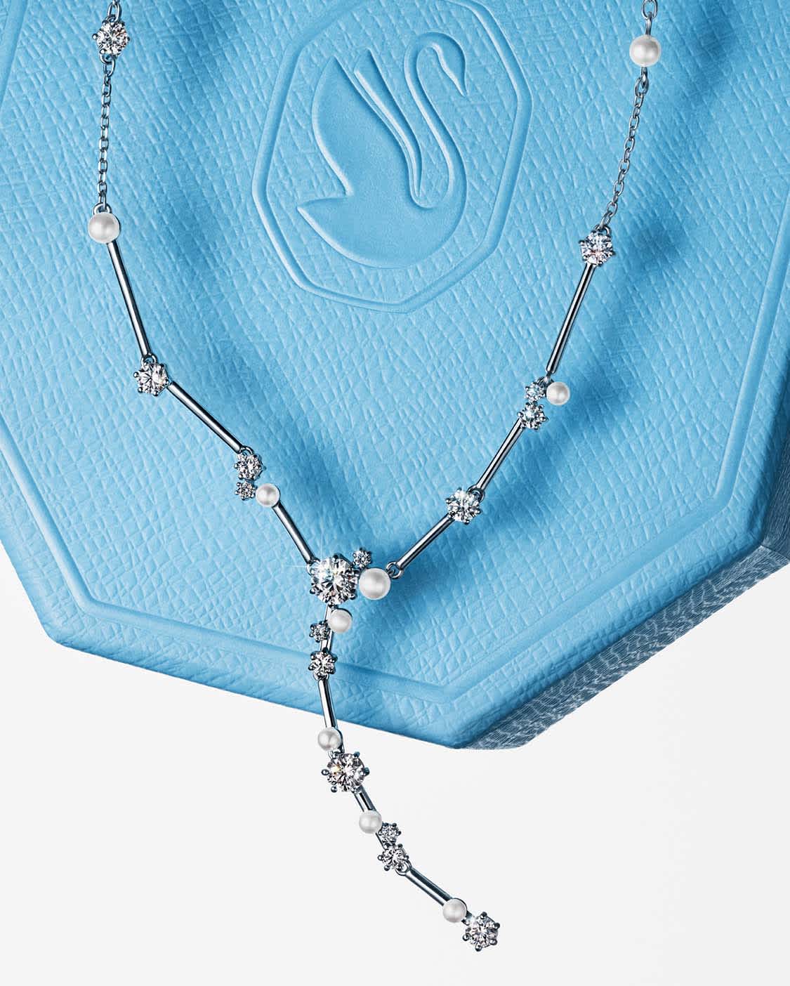 Constella necklace with blue Swarovski gift box