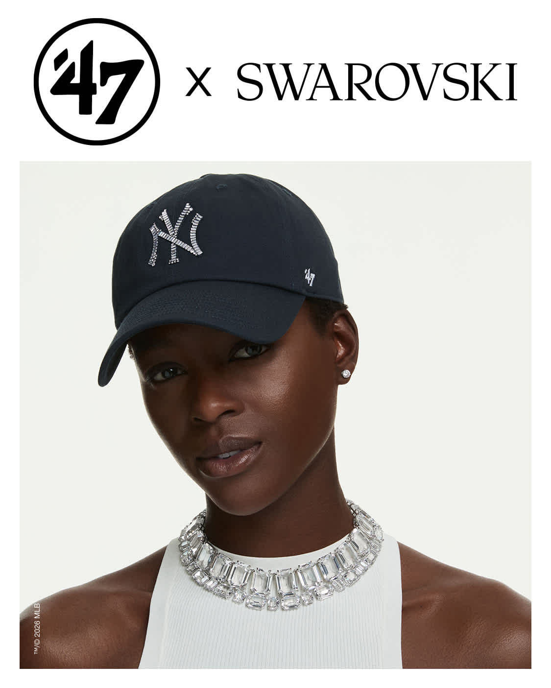 Modelka w czapce New York Yankees ’47
