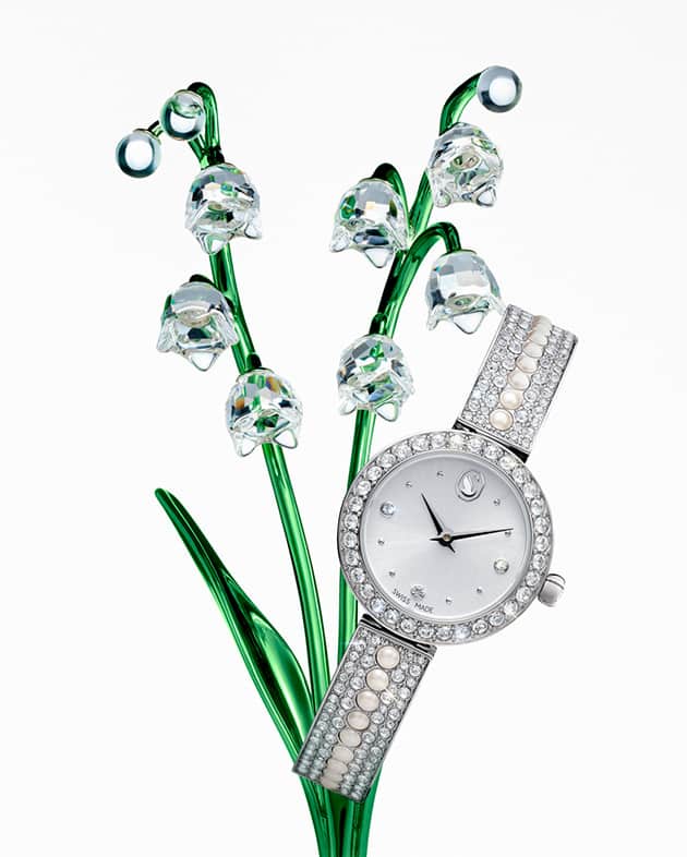 Swarovski flower-shaped home décor pieces