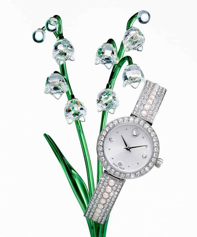 Swarovski flower-shaped home décor pieces