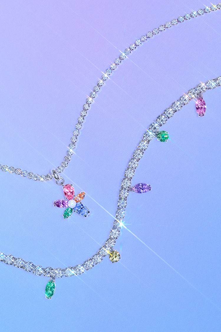 Náhrdelníky z kolekce Ariana Grande x Swarovski Capsule