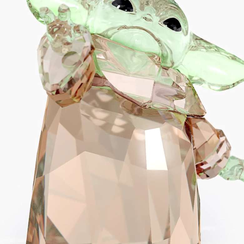 Star Wars – マンダロリアン ザ・チャイルド | Swarovski