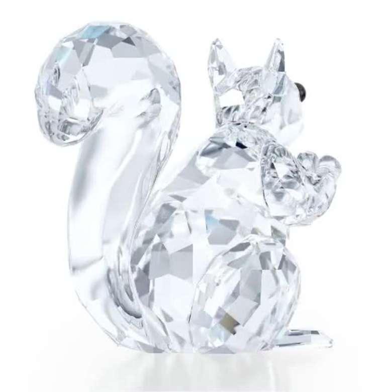 Peaceful Countryside Squirrel | Swarovski